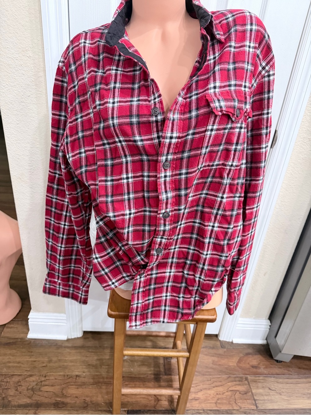 Aeropostale Red Plaid Flannel Shirt Womens XL Grunge Layering Fall Button Down